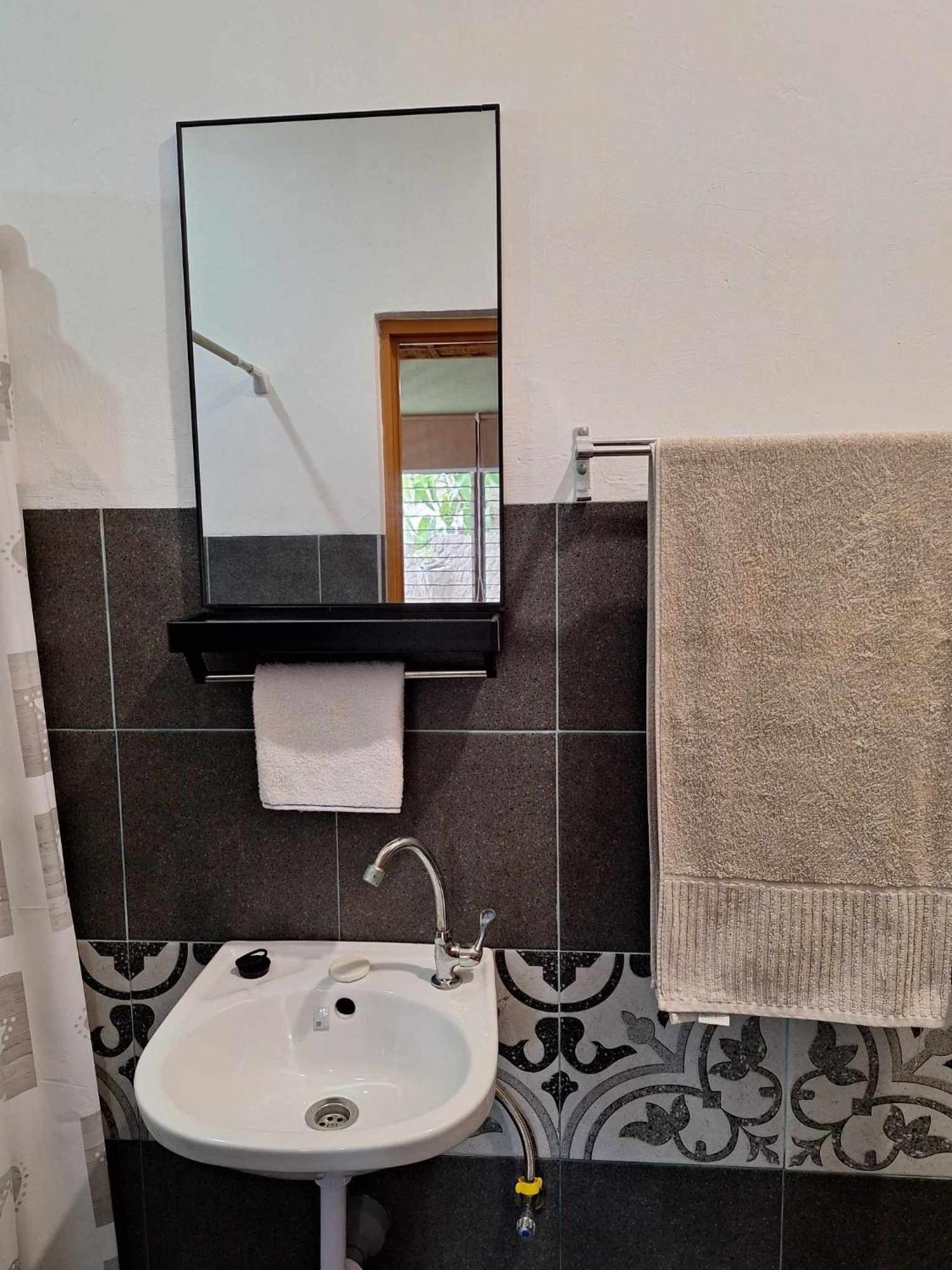 Casas De Ruumar Bed And Breakfast-Bar-Two Rooms For Family Available Clarin  Kültér fotó